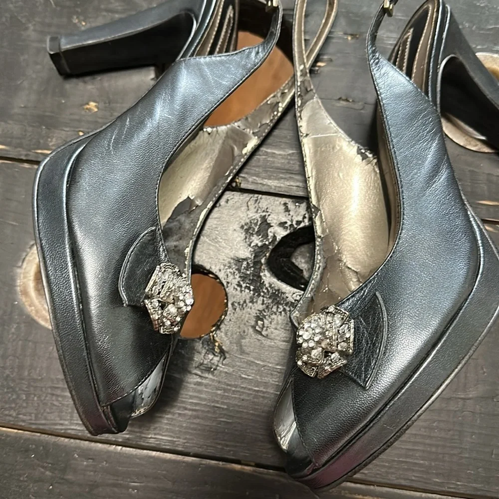 BANDOLINO Karmina Navy Slingback Heels - Peep Toe with Nickel & Crystal Rosette